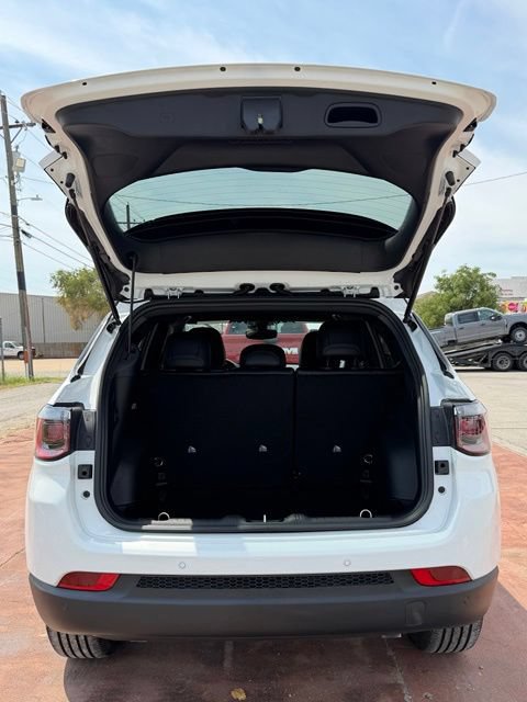 New 2026 Jeep Compass Limited AWD/4WD image 7