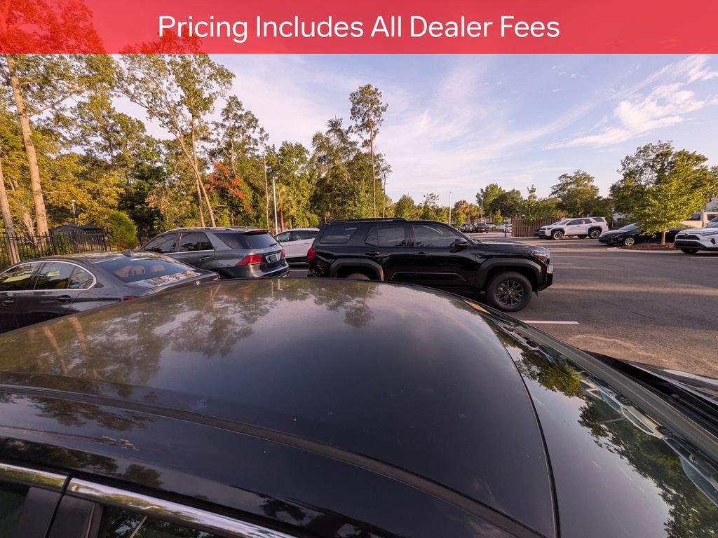 Used 2015 Toyota Camry LE FWD image 10