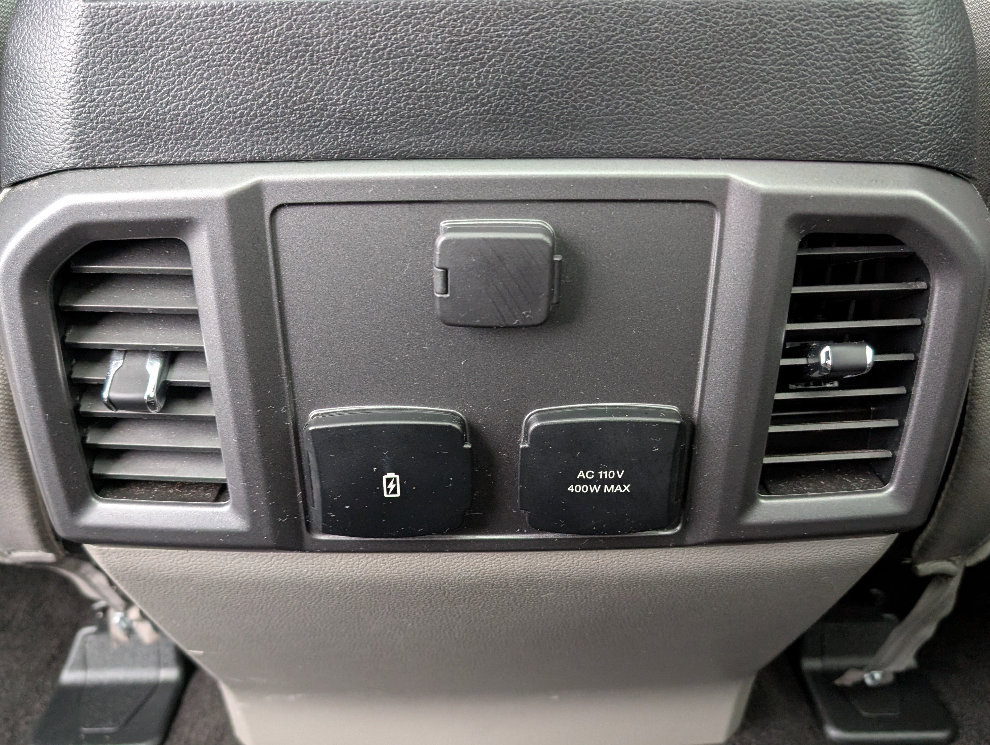 Certified 2019 Ford F150 XLT w/ Equipment Group 302A Luxury image 12