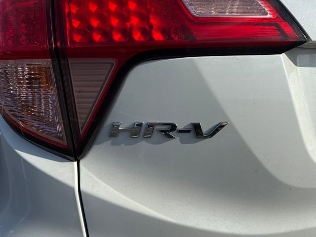 Used 2017 Honda HR-V EX image 17