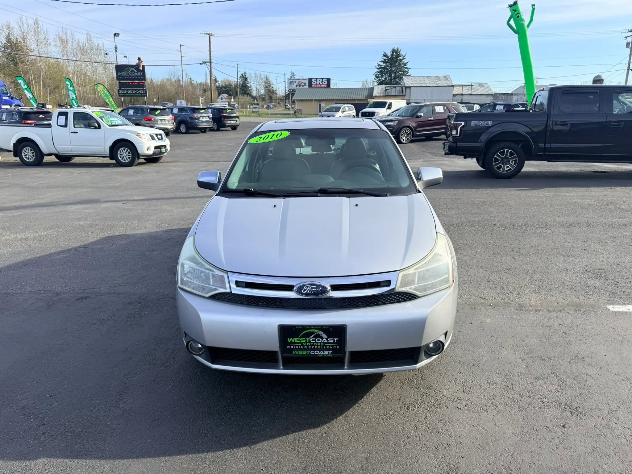 Used 2010 Ford Focus SEL FWD image 2