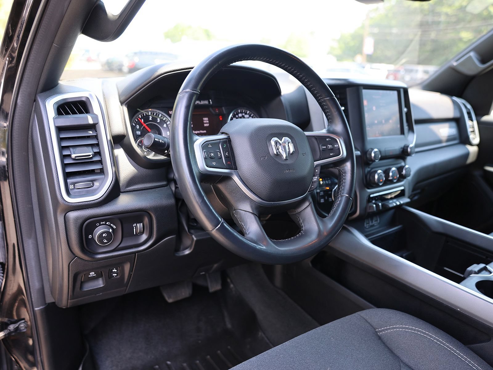 Used 2022 RAM 1500 Big Horn AWD/4WD image 21