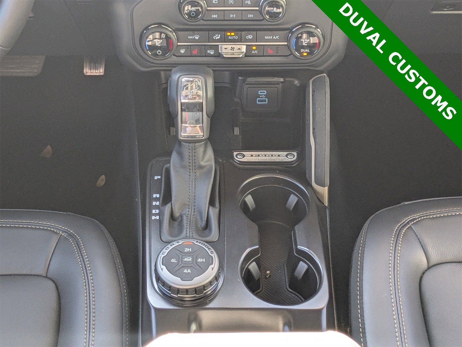 New 2025 Ford Bronco Badlands image 15