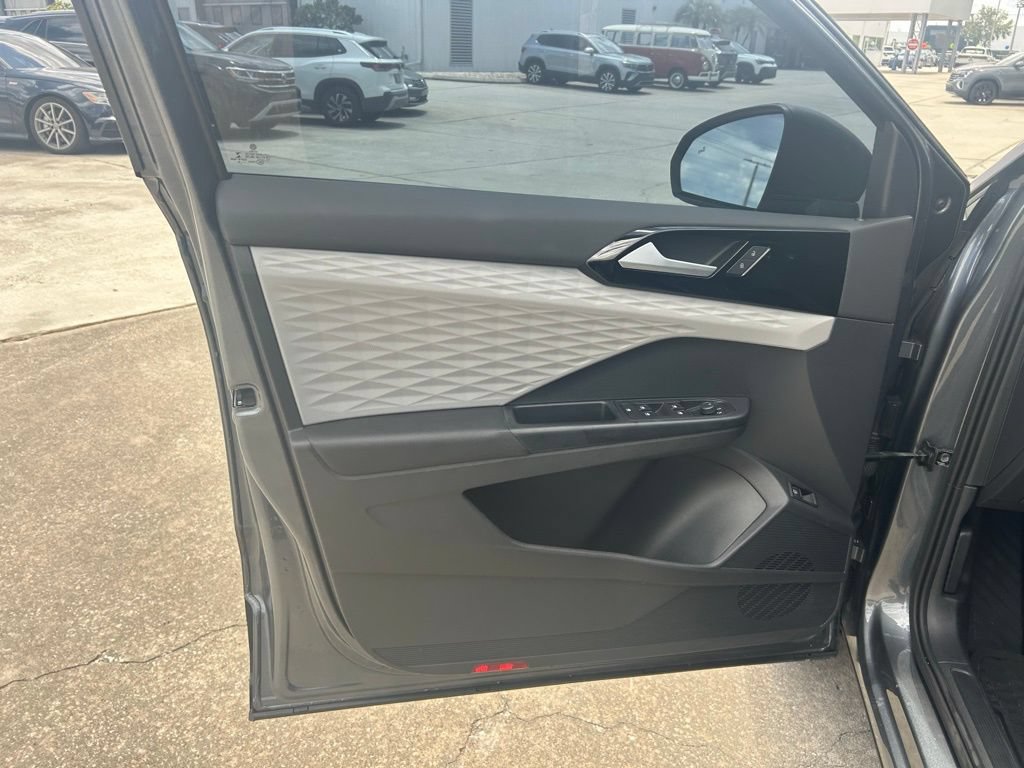 Certified 2022 Volkswagen Taos S w/ IQ Drive S Package FWD image 47