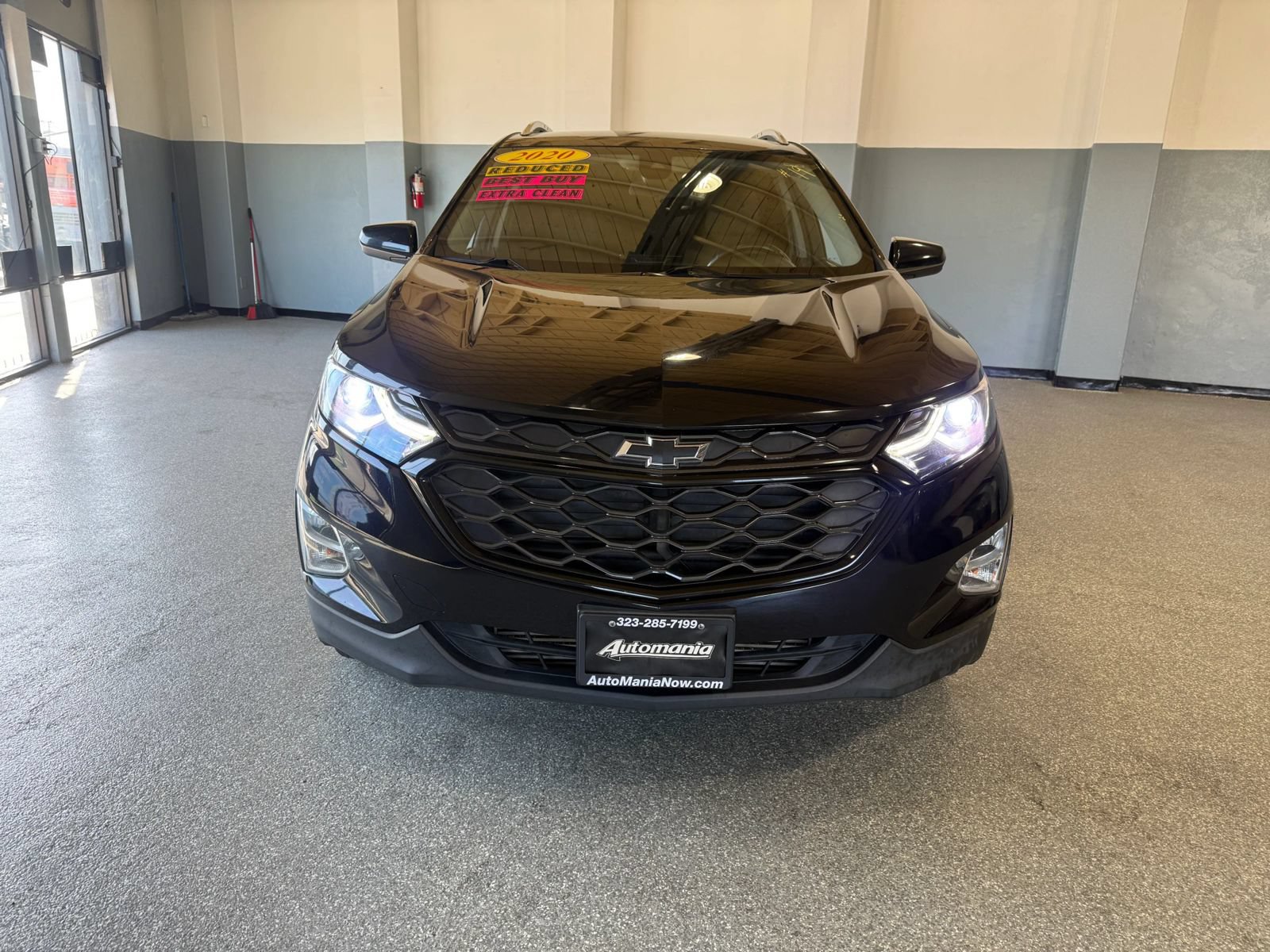 Used 2020 Chevrolet Equinox LT FWD image 2