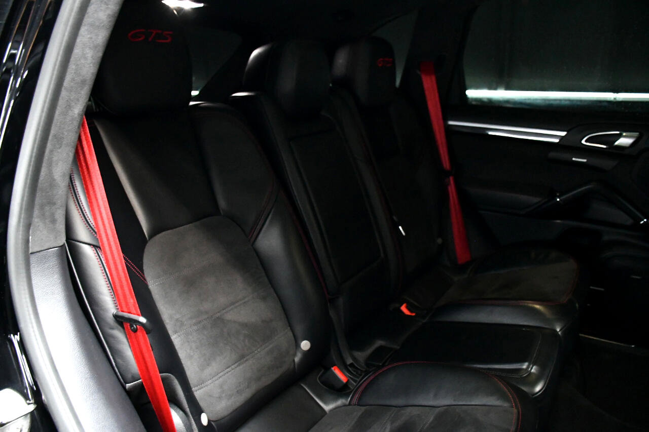 Used 2017 Porsche Cayenne GTS image 41