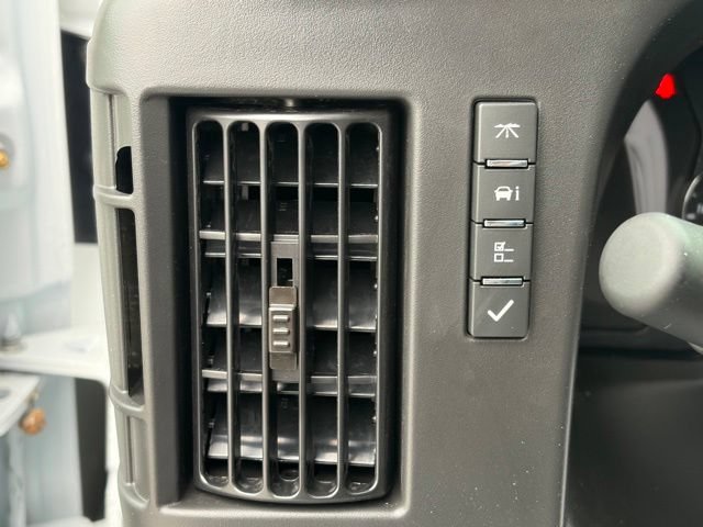 New 2026 Chevrolet Express 2500 w/ Driver Convenience Package RWD image 26
