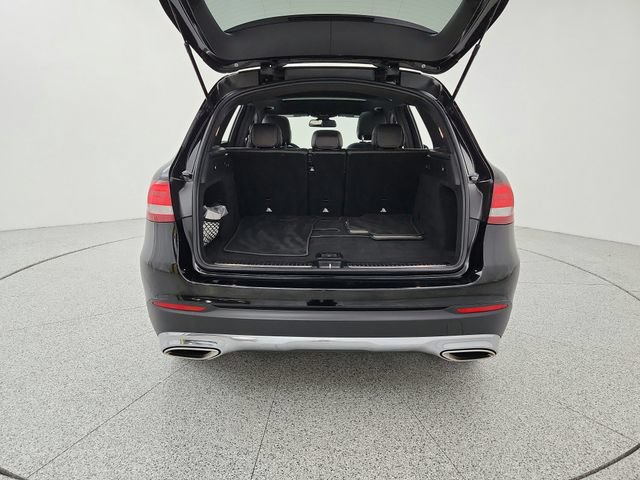 Used 2018 Mercedes-Benz GLC 300 4MATIC image 27