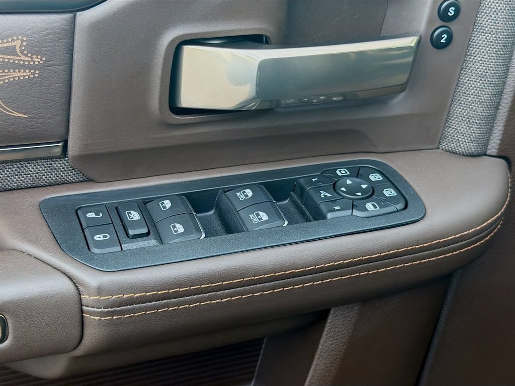 New 2026 RAM 2500 Limited AWD/4WD image 22
