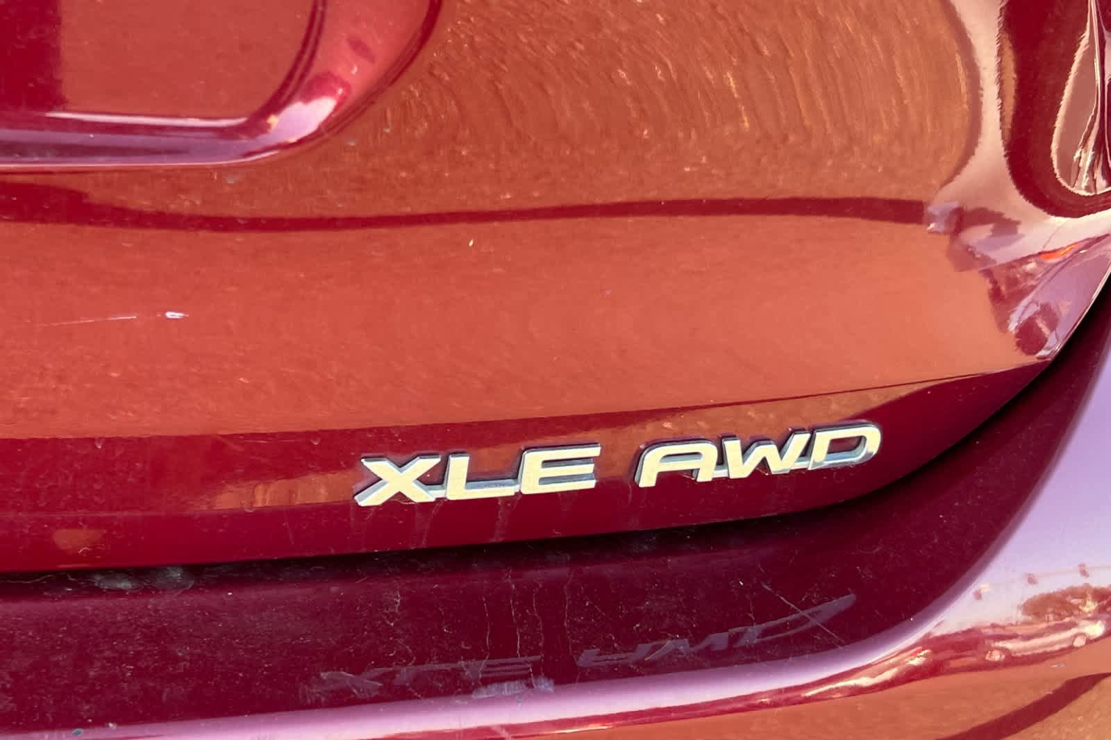 Used 2022 Toyota Highlander XLE AWD/4WD image 21