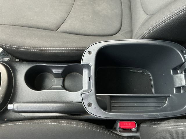 Used 2013 Kia Soul + image 29