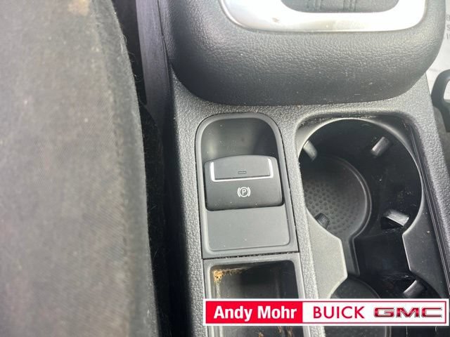 Used 2012 Volkswagen Tiguan S FWD image 24