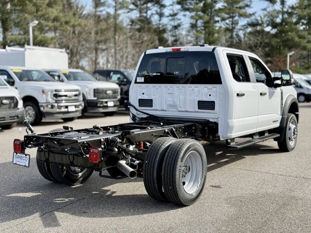 New 2025 Ford F550 4x4 Crew Cab Super Duty w/ XL Chrome Package image 4