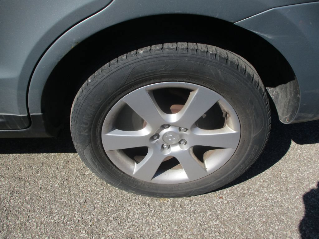 Used 2009 Hyundai Santa Fe SE w/ Premium Pkg 4 AWD/4WD image 5