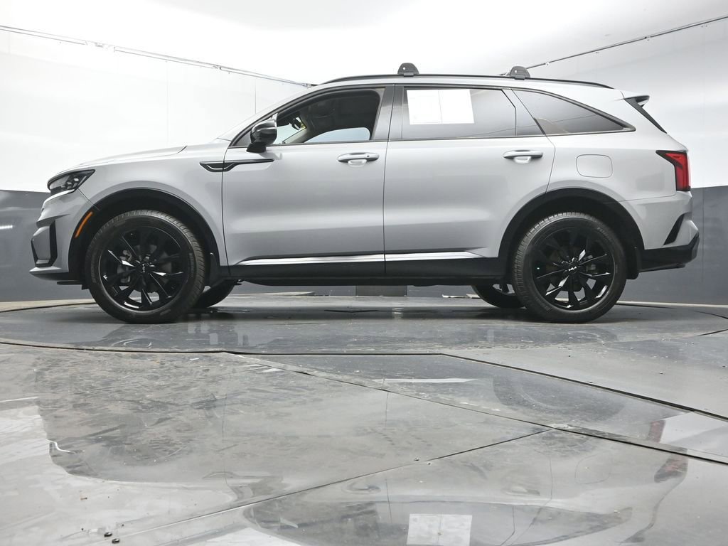 Used 2023 Kia Sorento SX AWD/4WD image 37