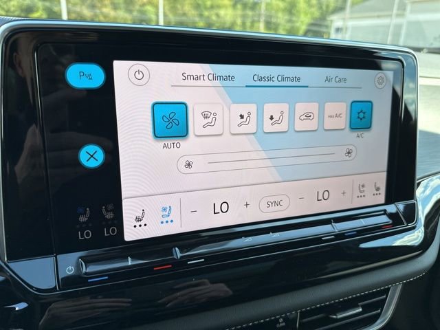 New 2026 Volkswagen Atlas Cross Sport SE image 21