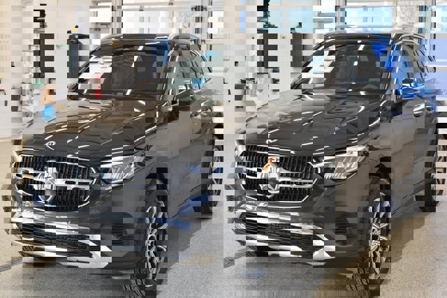 New 2026 Mercedes-Benz GLC 300 4MATIC image 9
