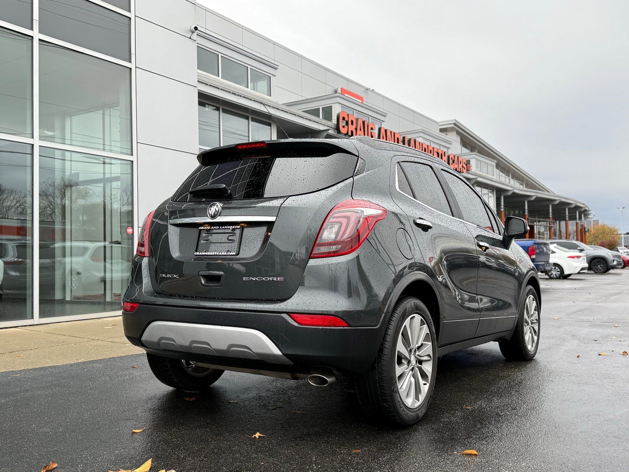 Used 2017 Buick Encore Preferred image 4