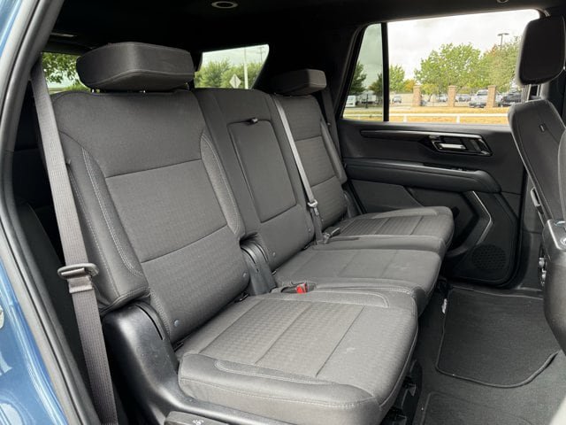 Used 2025 Chevrolet Tahoe LS AWD/4WD image 29