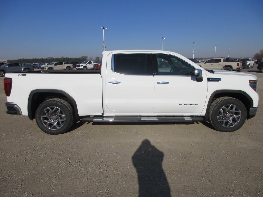 New 2026 GMC Sierra 1500 SLT w/ SLT Premium Plus Package image 3