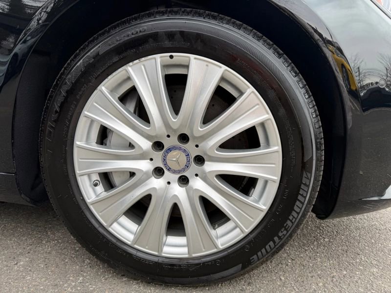 Used 2015 Mercedes-Benz S 550 Sedan image 36