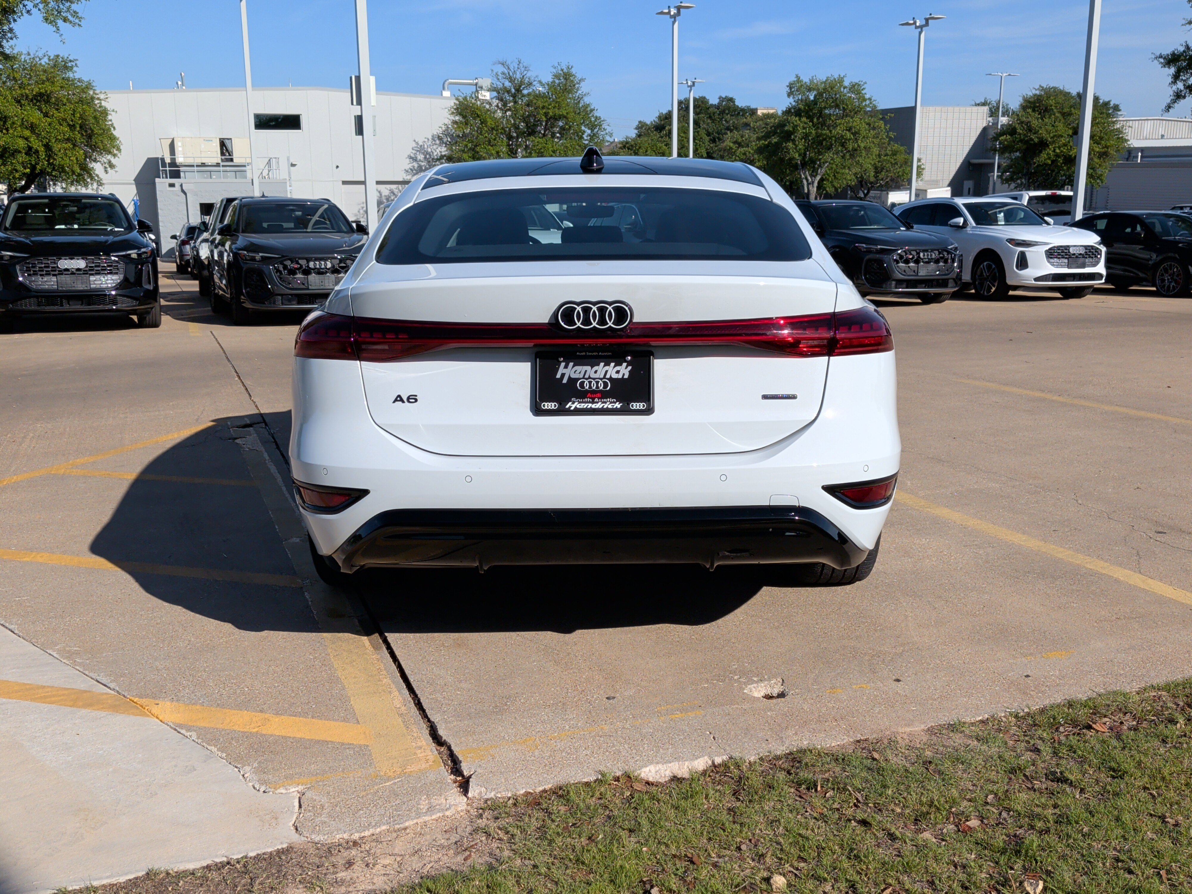 Used 2025 Audi A6 e-tron Premium w/ Ultra Package AWD/4WD image 9
