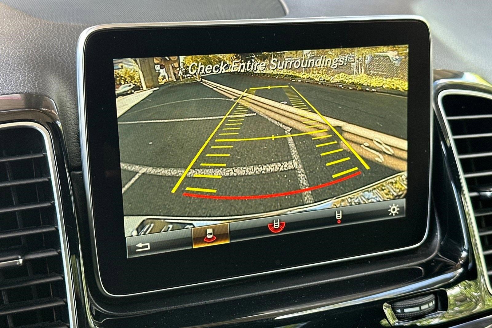 Used 2016 Mercedes-Benz GLE 350 4MATIC image 27