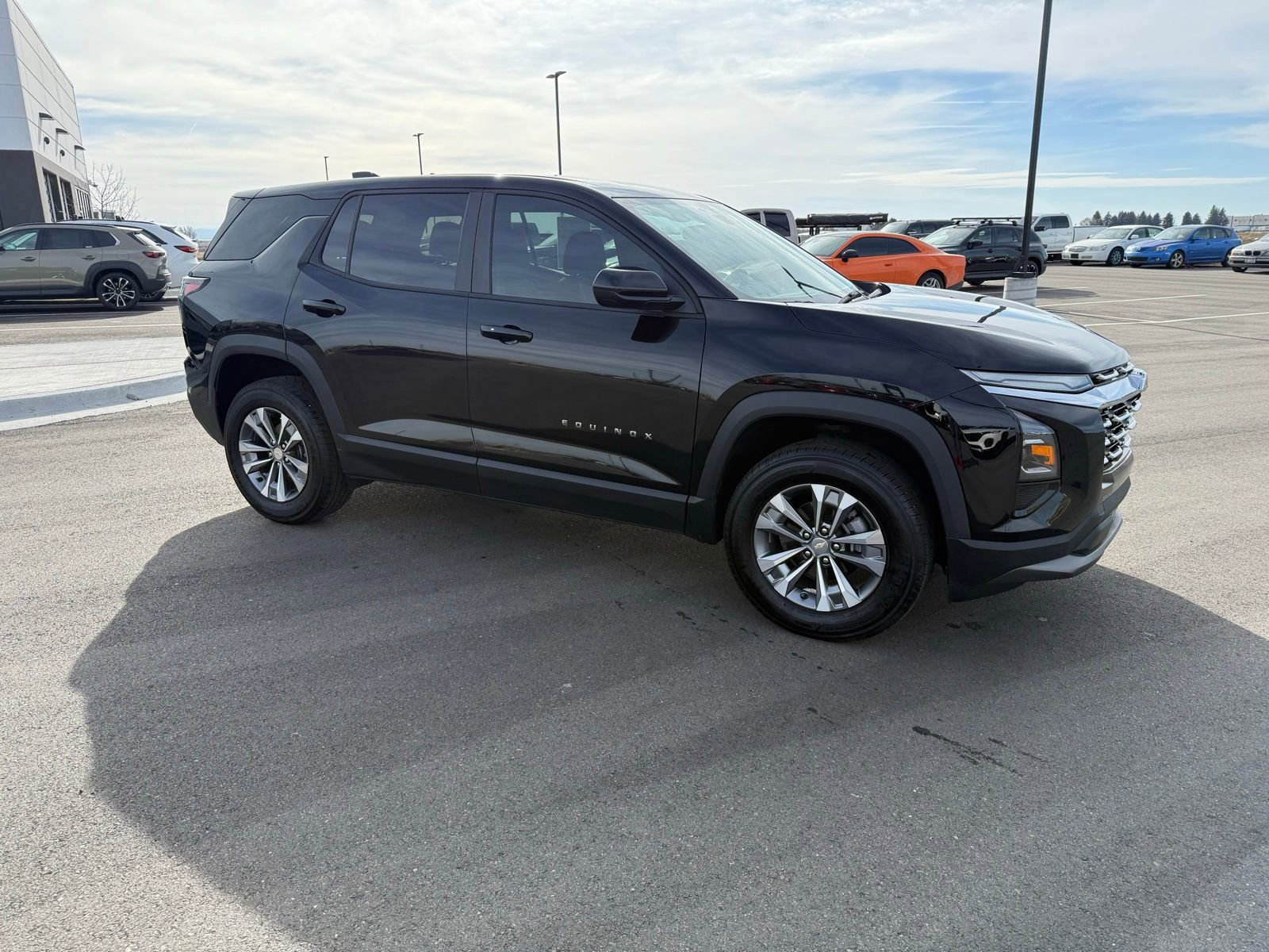 Used 2026 Chevrolet Equinox LT w/ Convenience Package II image 17