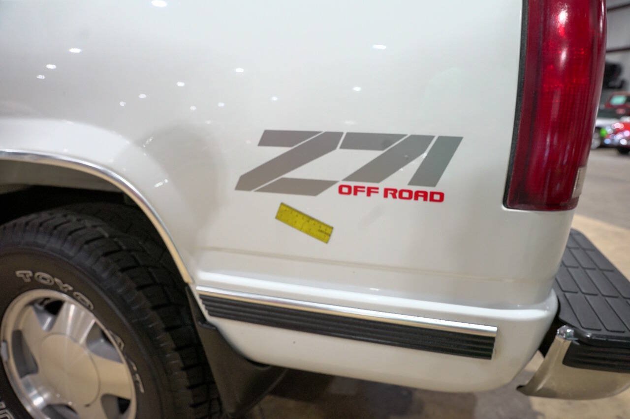 Used 1998 Chevrolet Silverado 1500 4x4 Extended Cab w/ Preferred Equipment Group 2 image 34