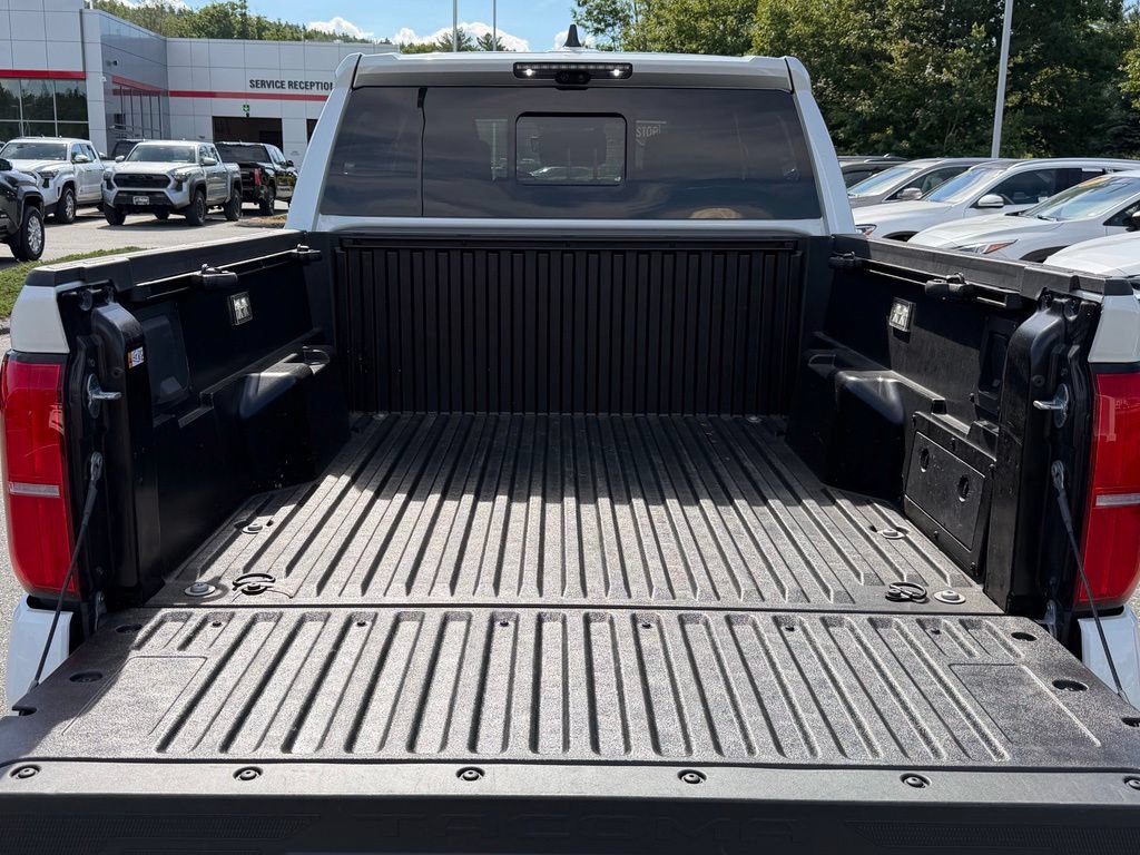 Certified 2025 Toyota Tacoma Limited AWD/4WD image 5
