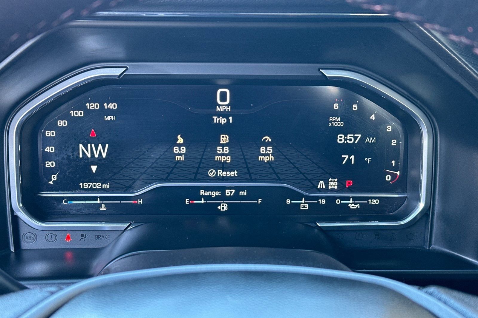 Used 2022 GMC Sierra 1500 AT4X image 29