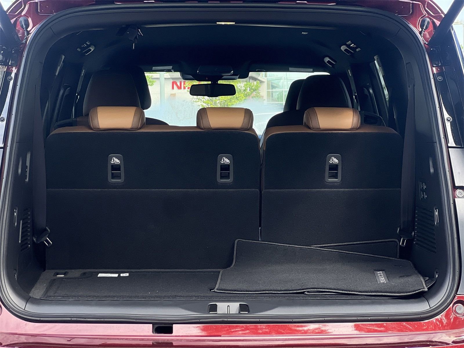 New 2025 Nissan Armada SL w/ Captain's Chari Seat Package image 26