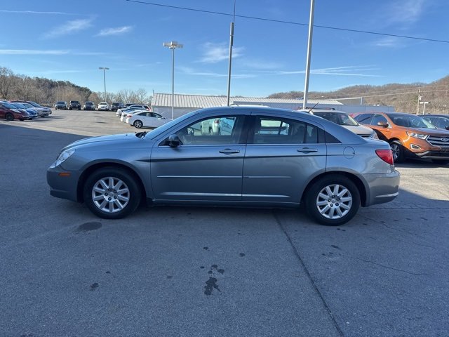 Used 2010 Chrysler Sebring Touring image 5