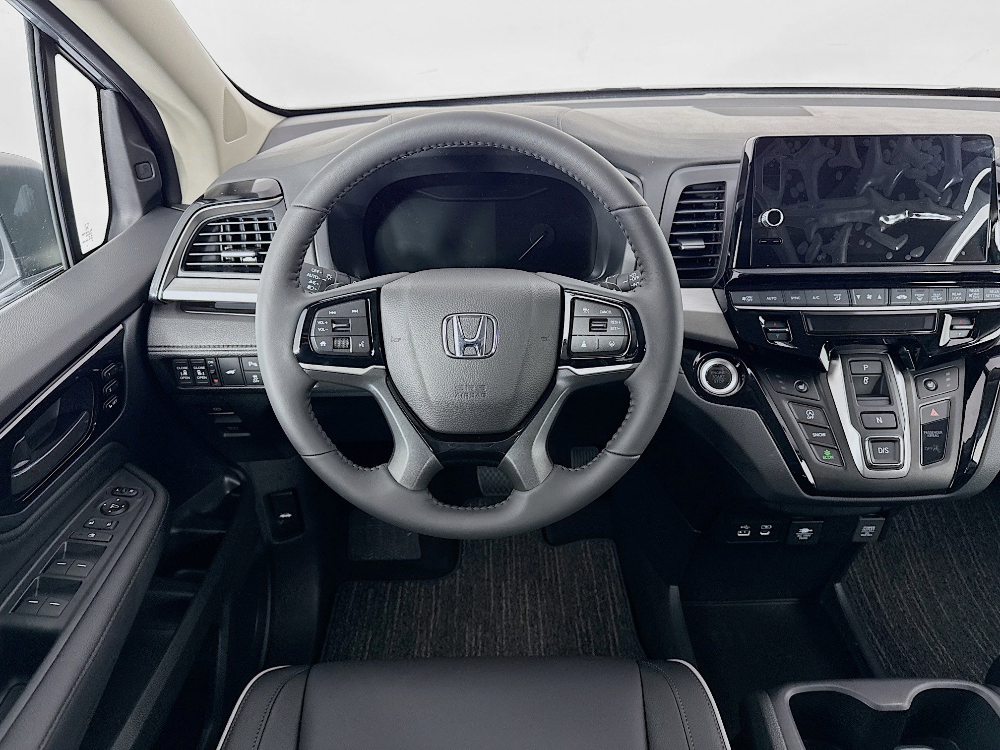 New 2026 Honda Odyssey Touring image 23