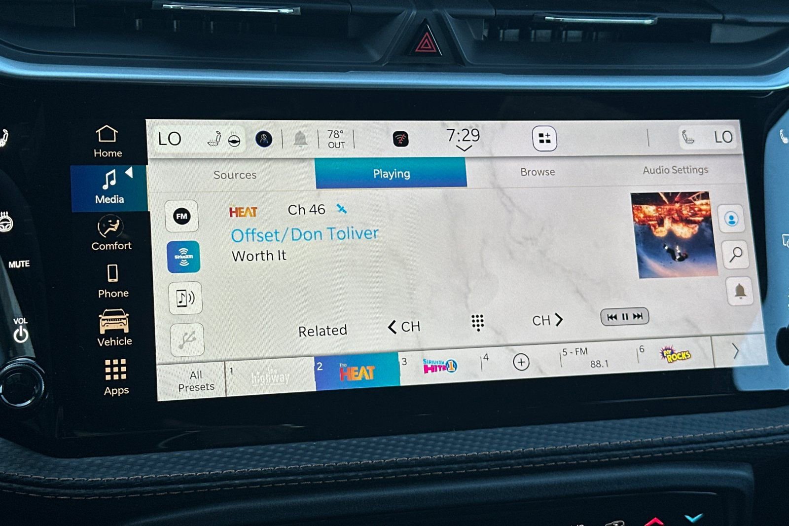 New 2026 Jeep Cherokee Limited AWD/4WD image 15