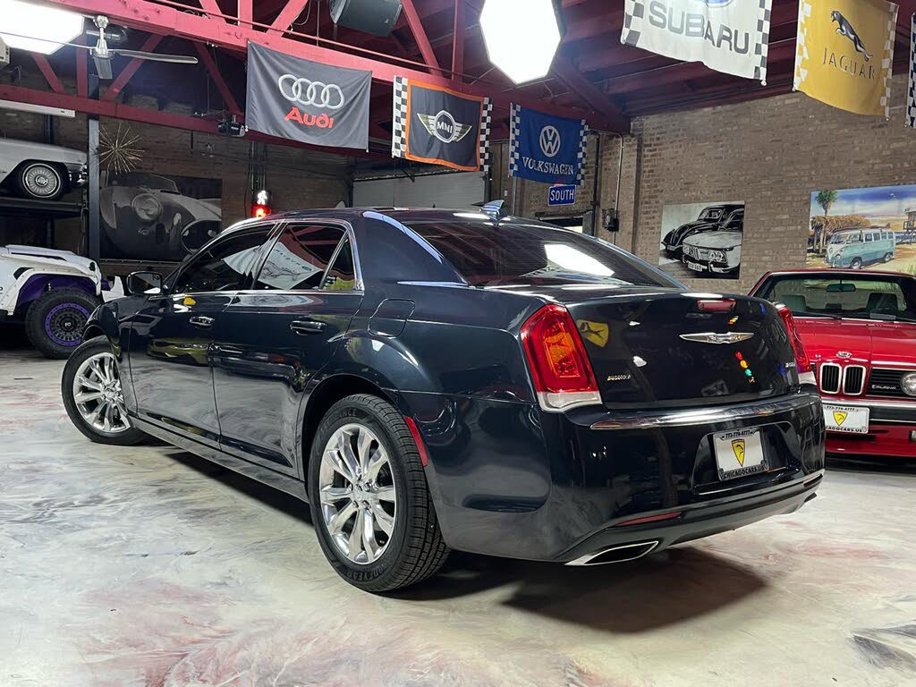 Used 2016 Chrysler 300 Limited AWD/4WD image 6