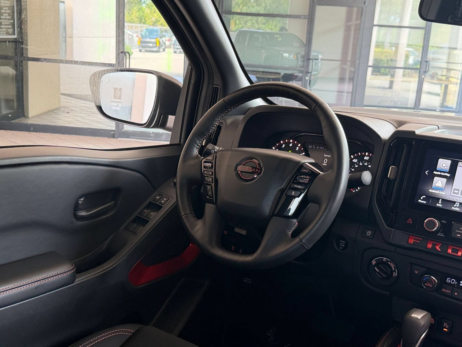 Used 2026 Nissan Frontier PRO-4X AWD/4WD image 29