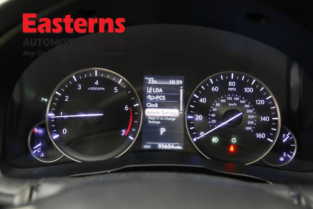 Used 2018 Lexus ES 350 350 w/ Luxury Package w/Wood Trim image 18