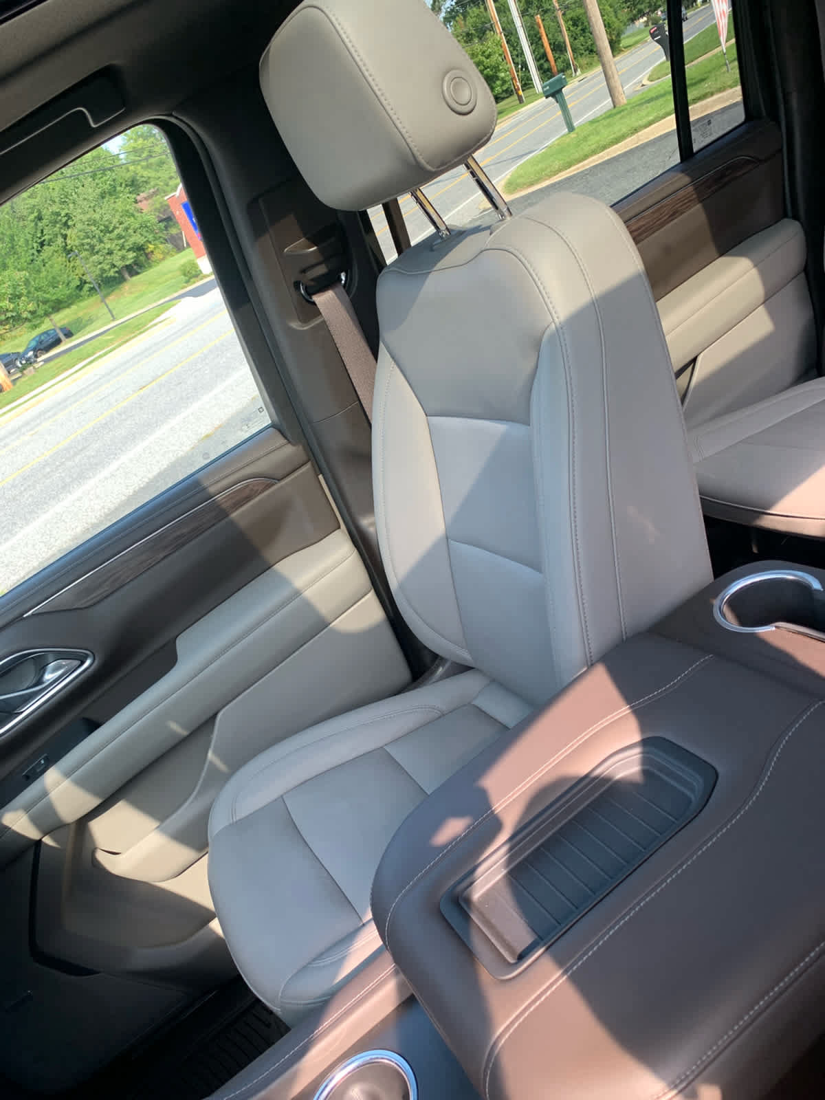 Used 2021 Chevrolet Suburban LT AWD/4WD image 20