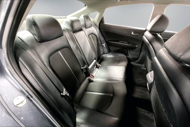 Used 2020 Kia Optima S image 24