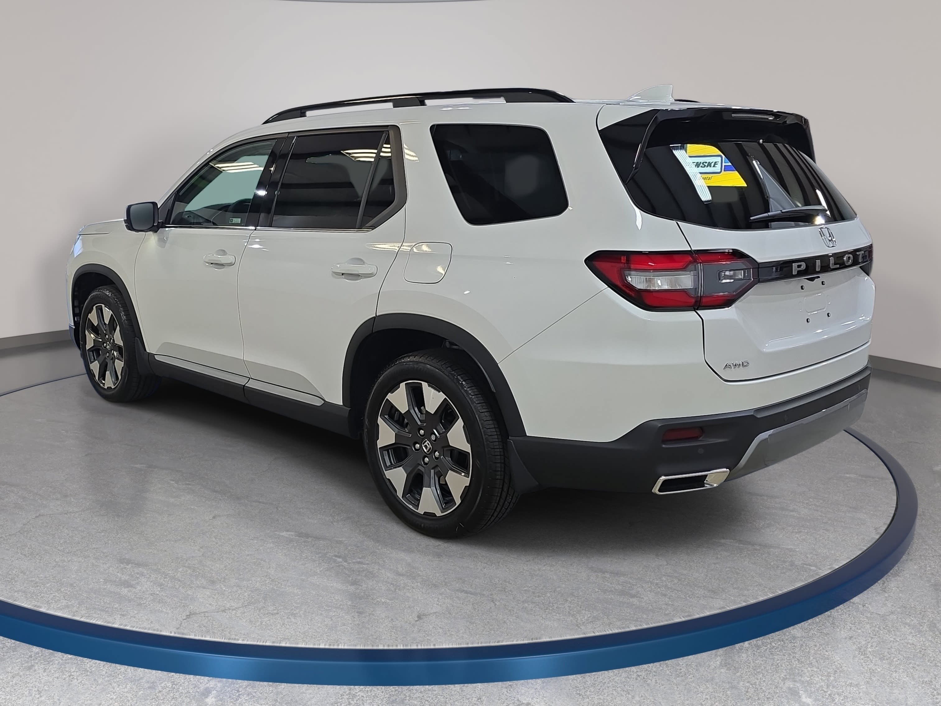 New 2026 Honda Pilot Elite image 8