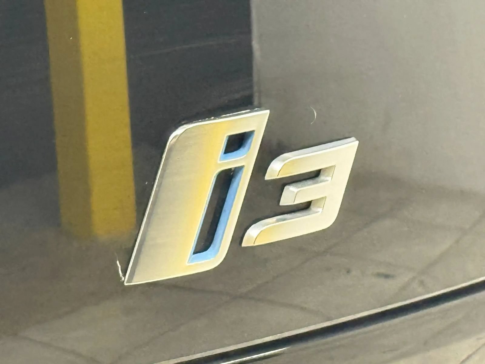 Used 2015 BMW i3 w/ Range Extender RWD image 15