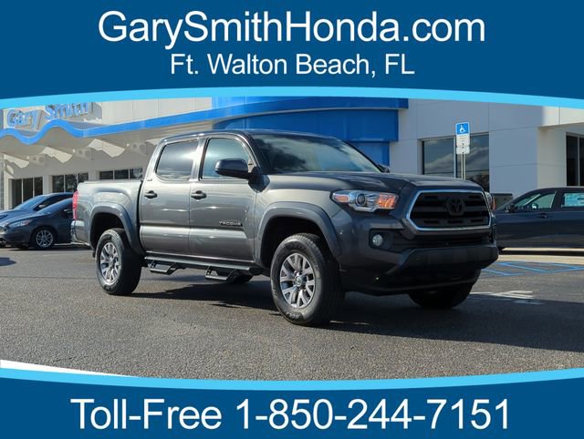 Used 2017 Toyota Tacoma SR5 w/ Tow Package image 1