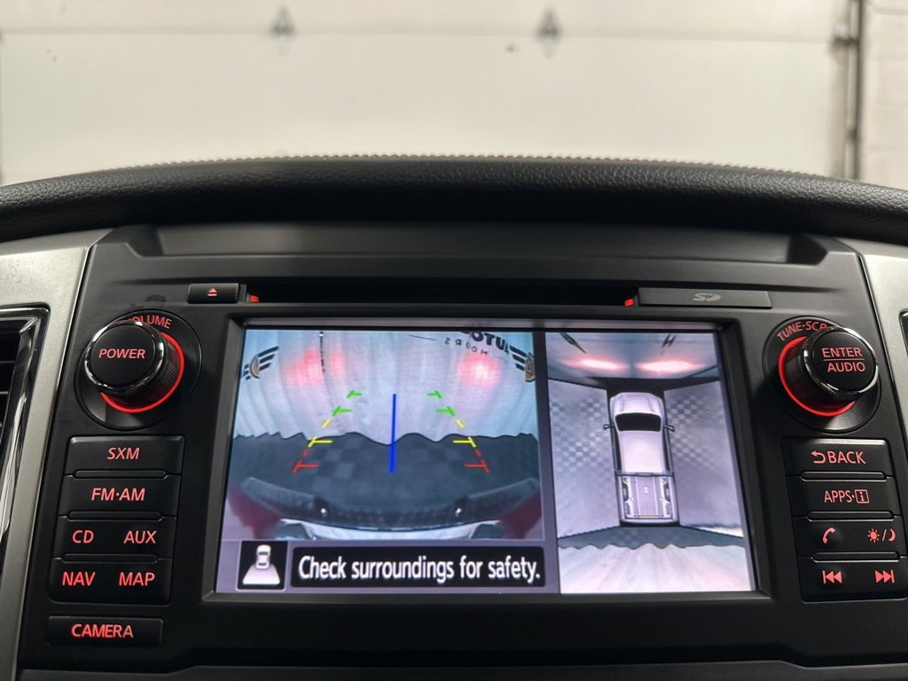 Used 2017 Nissan Titan PRO-4X w/ Pro-4x Convenience Package image 27