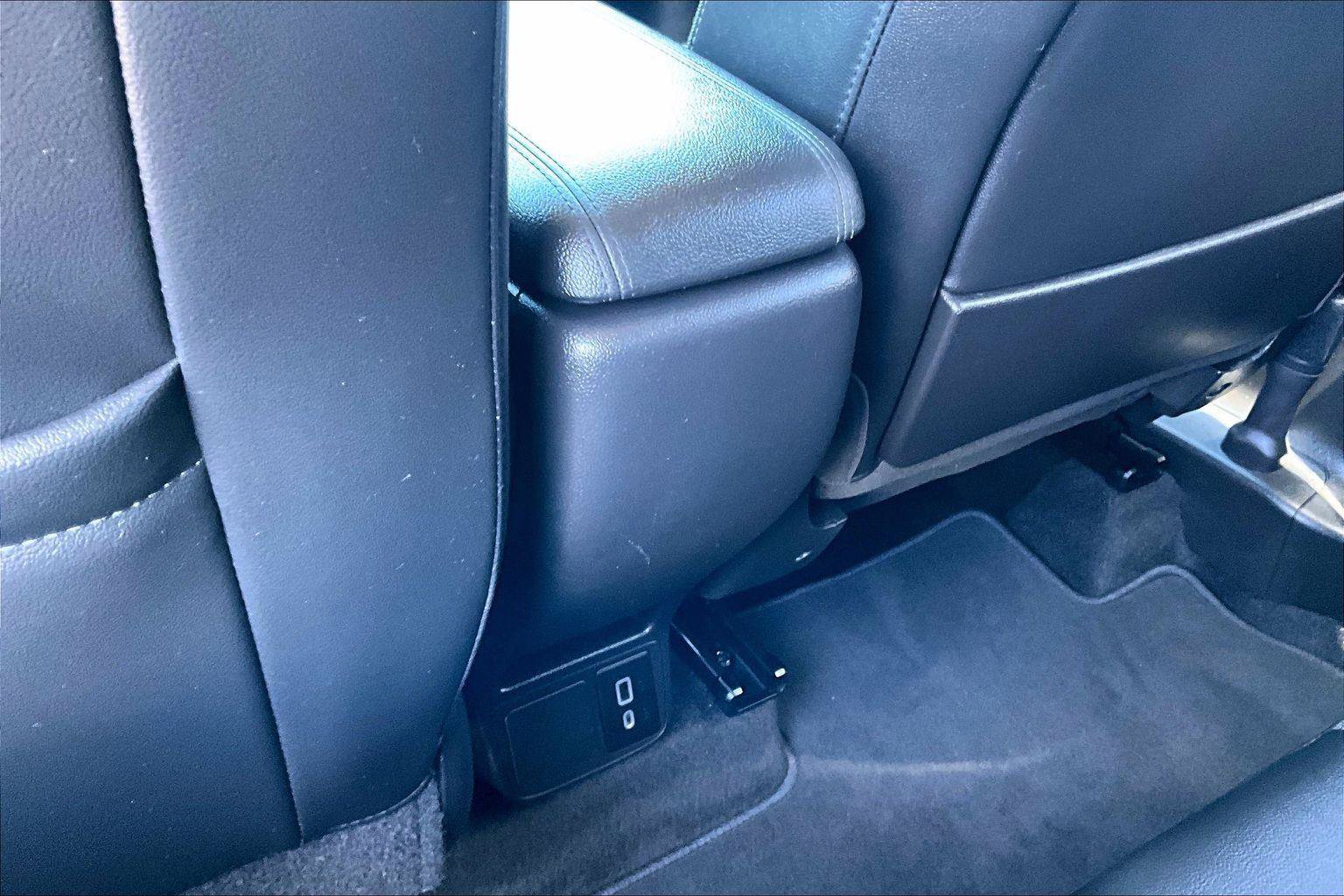 Used 2021 Buick Encore GX Select FWD image 33