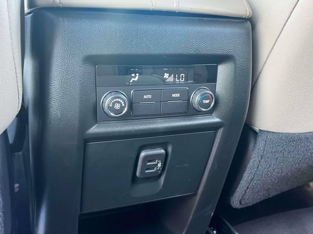 Used 2023 Chevrolet Traverse LS w/ Safety Package FWD image 15
