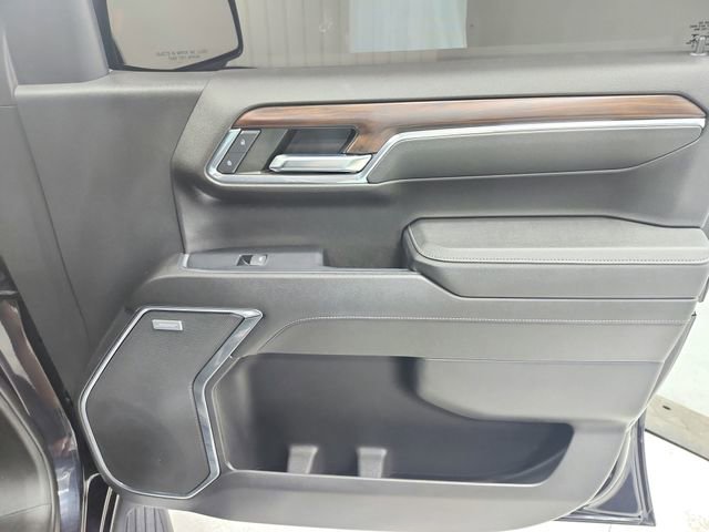 Used 2023 GMC Sierra 1500 SLT w/ SLT Premium Package image 41