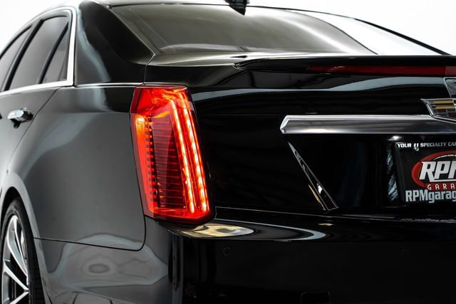 Used 2016 Cadillac CTS V RWD image 9