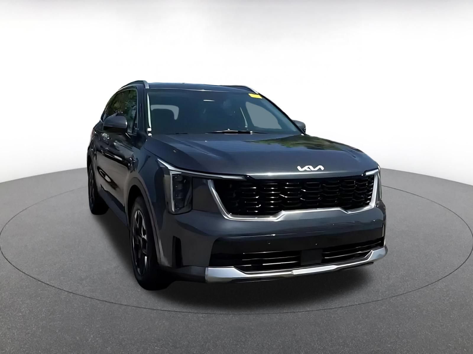 Used 2024 Kia Sorento S FWD image 2