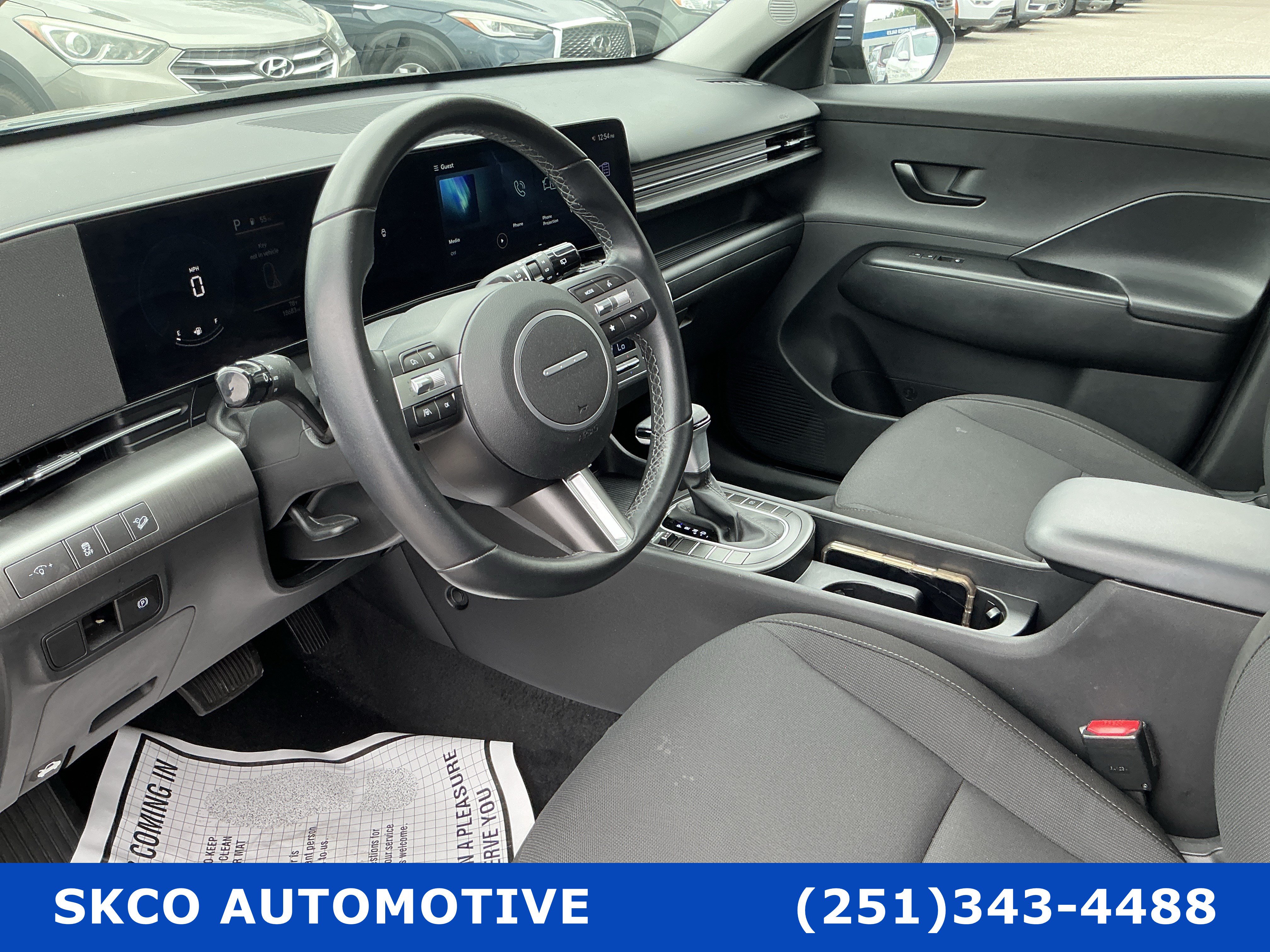 Used 2025 Hyundai Kona SEL FWD image 20